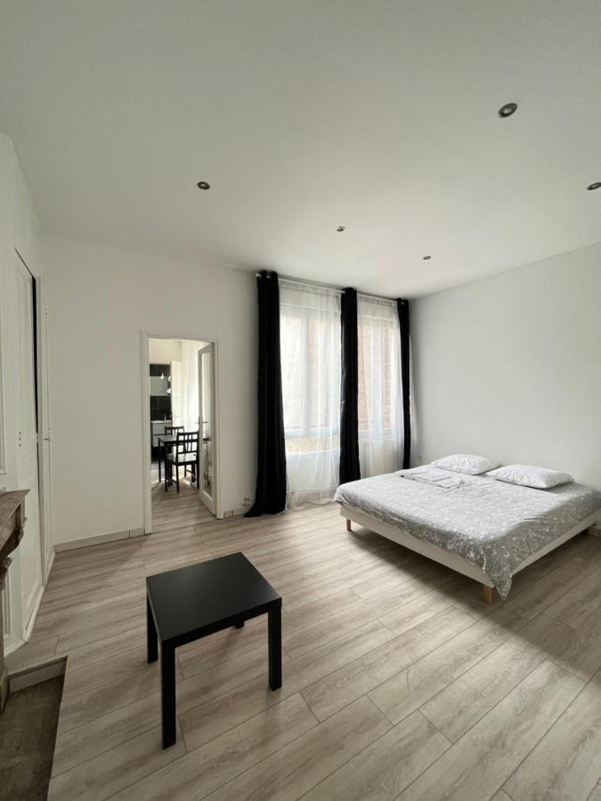Apartamento Libergier 1G, face à la Cathédrale Reims Exterior foto