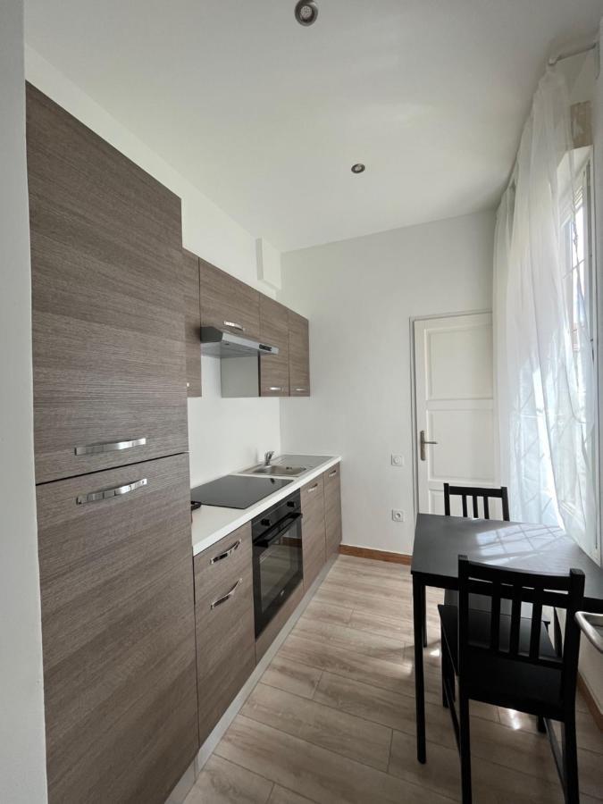 Apartamento Libergier 1G, face à la Cathédrale Reims Exterior foto